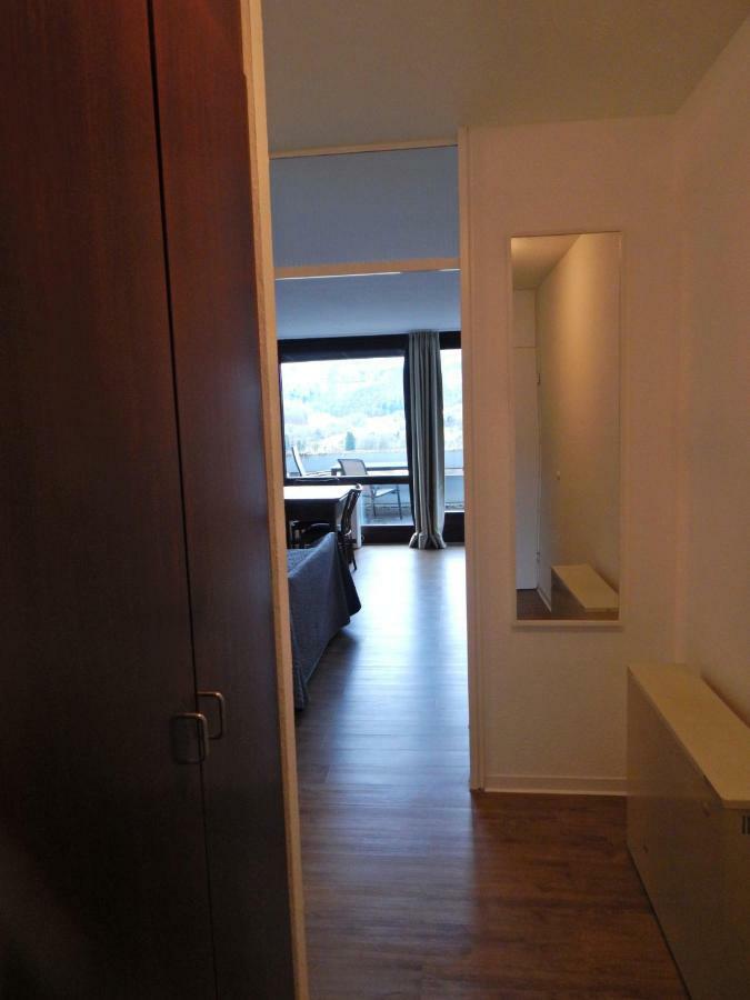 Free Apartment - Schoenblick Bad Urach Exterior foto